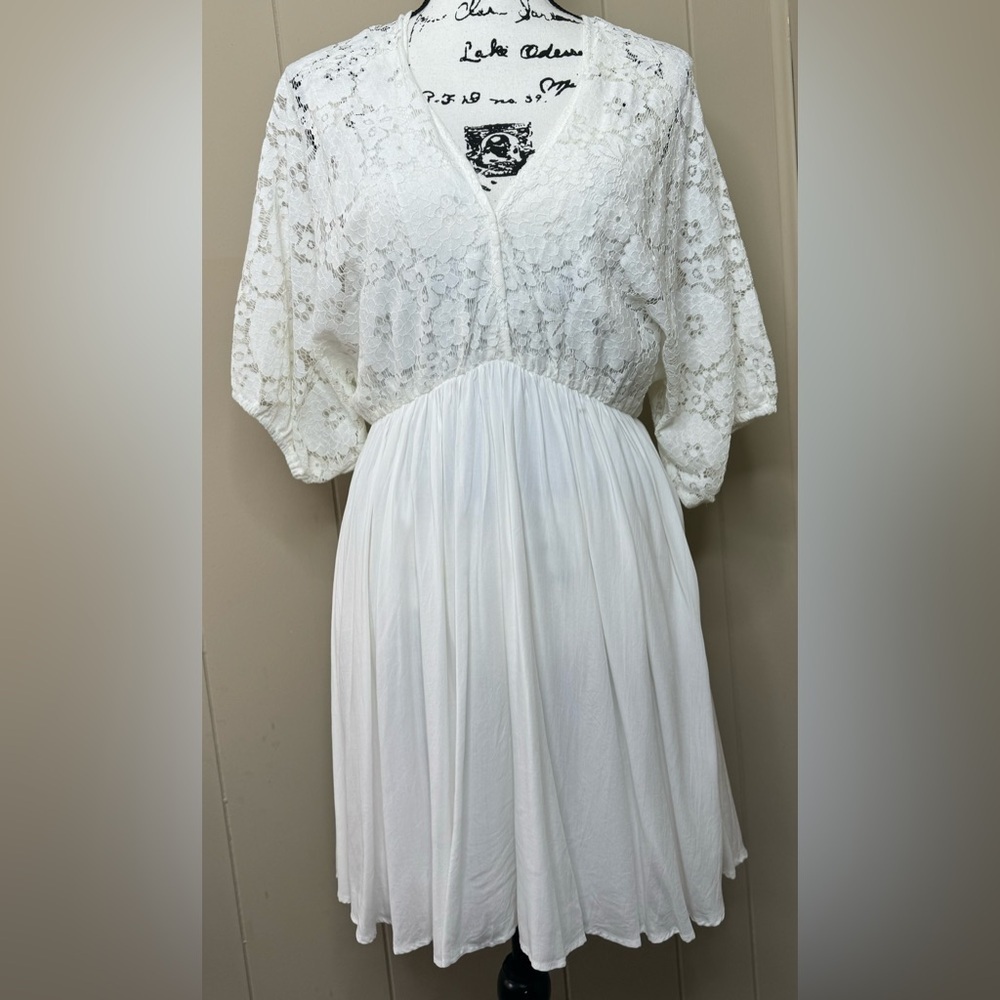 NWT Aakaa Lace Top Deep V Elastic Waist Lined Boho Dress Womens Medium